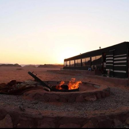 Bedouin Adventure & Tours Hotel Wadi Rum Bagian luar foto